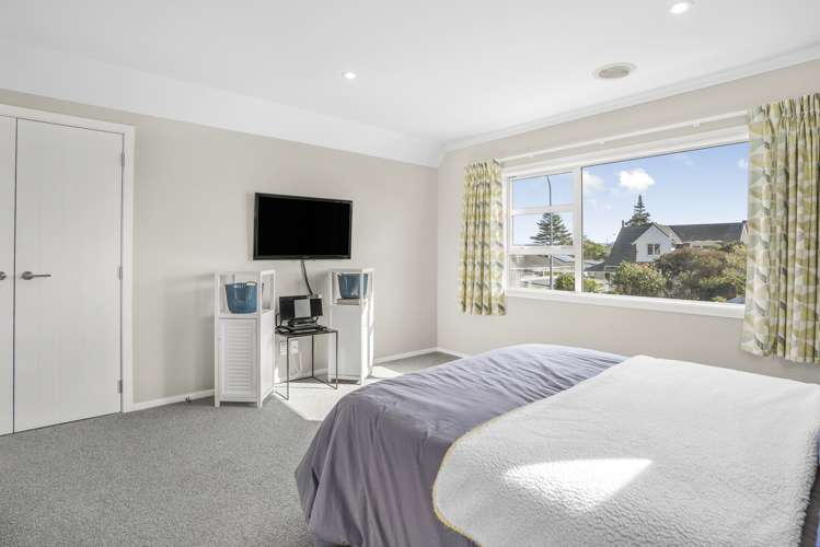 1/121 Muritai Road Eastbourne_15