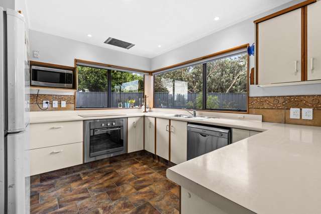 1311 Caroline Road Mayfair_1