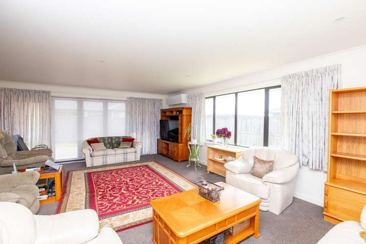 16 Costello Drive Ngatea_5