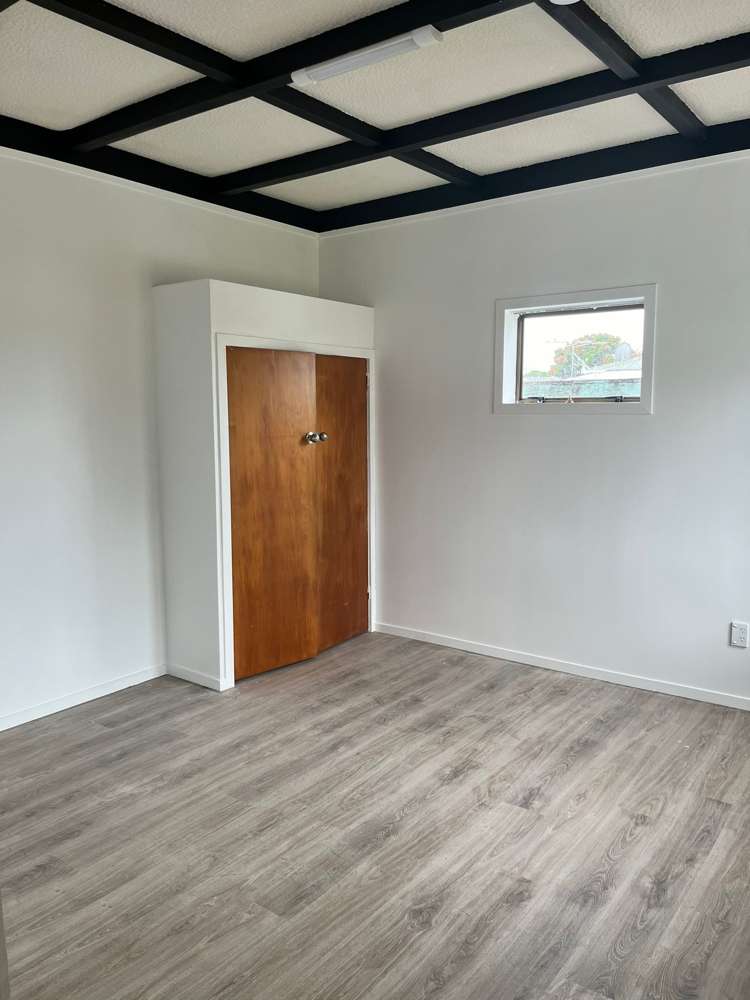 8 Berkeley Road Manurewa_6