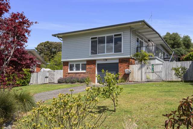 14 Crawford Crescent Kamo_1