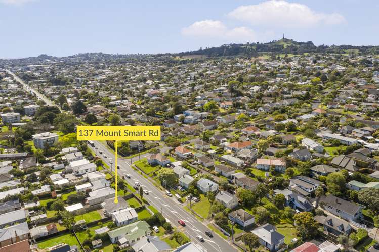 137 Mount Smart Road Onehunga_16
