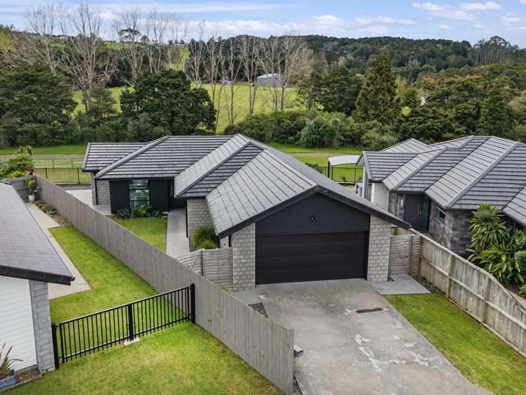 15 Tanner Place Te Kamo_13