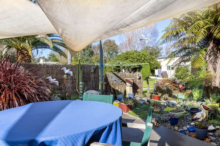 1 Curnow Place Leamington_10