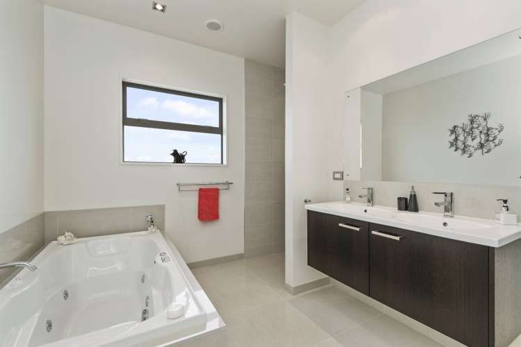 4 The Ridge Kennedys Bush_12