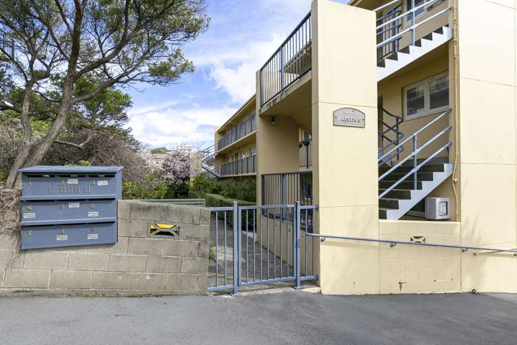 9/91 Austin Street Mount Victoria_14