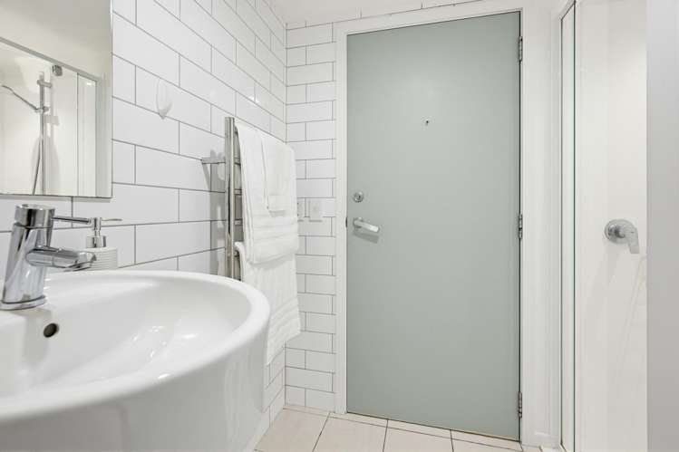 12/370 Oriental Parade Oriental Bay_10