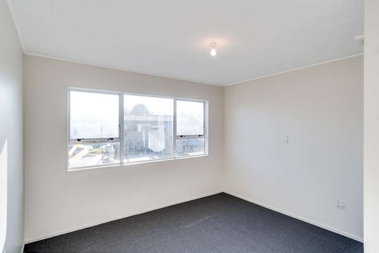 26 Yarmouth Road Flaxmere_6