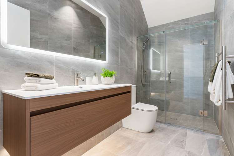 26-28 Weybridge Crescent Glen Innes_18