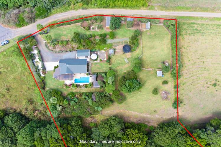 208 Craig Road Pollok_23