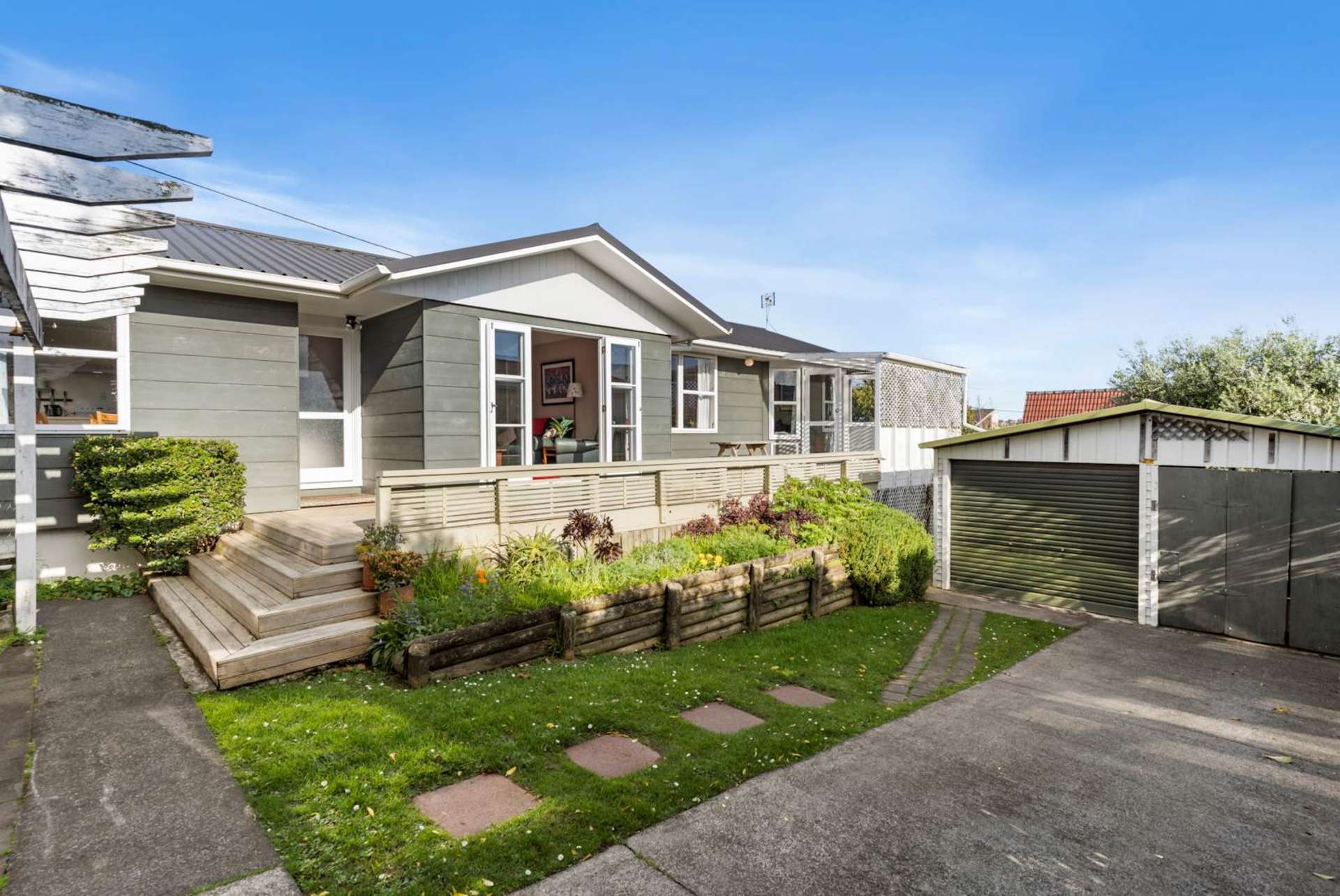 145 Chivalry Road Glenfield_0