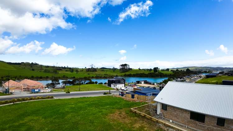 71 Omahina Street Raglan_2