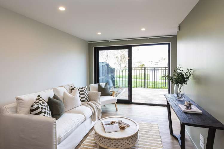 4/8 Akoranga Place Hornby_6