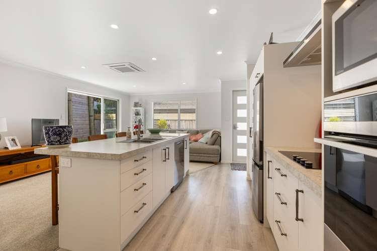 14 Nukuroa Close Waitara_13