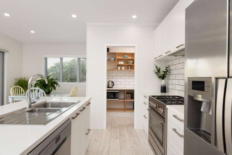 720b Papamoa Beach Road Papamoa_0