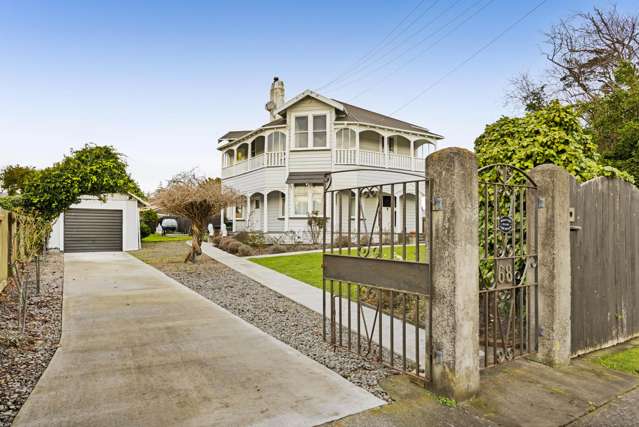 TWO STOREYS OF TIMELESS CHARM