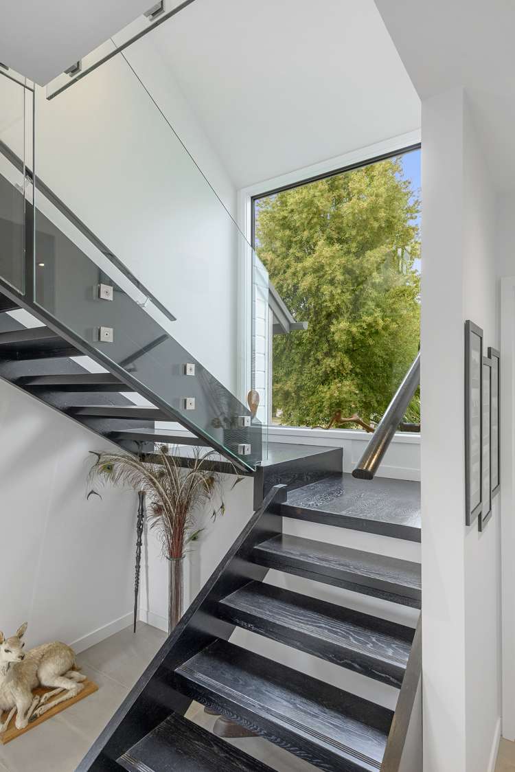 4 Millpond Place Parklands_12