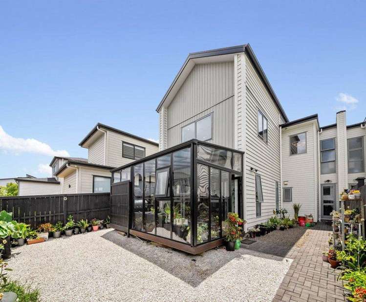 8 Sager Midgley Road Hobsonville_6