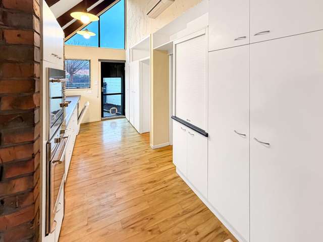 34A Woodham Drive 1383_4
