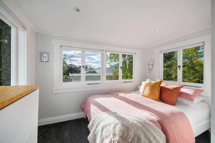 15 Ruarangi Road Mount Albert_23