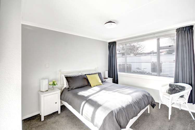 71 Macandrew Road South Dunedin_8