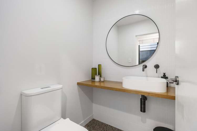 2 Tirimoana Road Te Atatu South_19