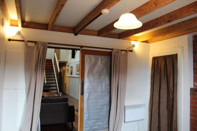 2/39B Dowling Street Dunedin Central_4