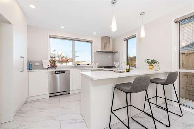 43b Oriel Avenue West Harbour_4