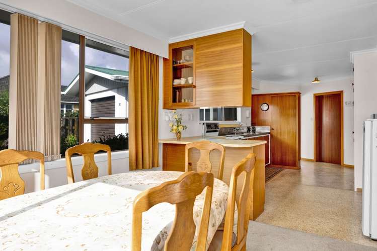 84 Domett Street Opunake_5