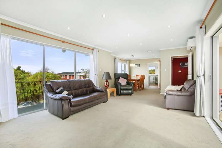 11 Camellia Terrace Maungaraki_14