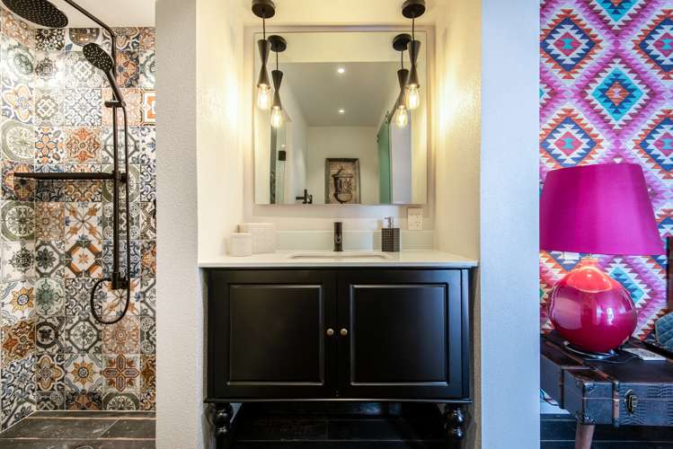 195a Awaawaroa Road Waiheke Island_27