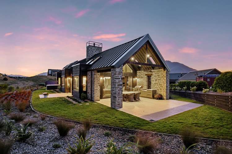 40 Cunninghams Drive Jacks Point_4