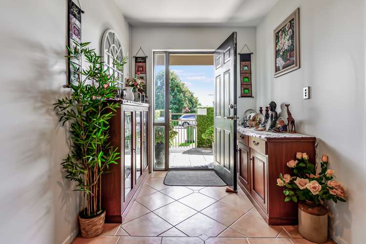1211b Victoria Street Whitiora_5