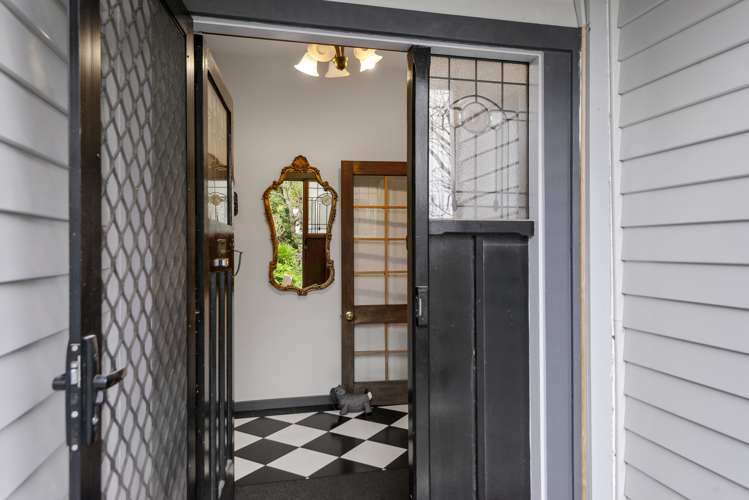 215 Horndon Street Darfield_16