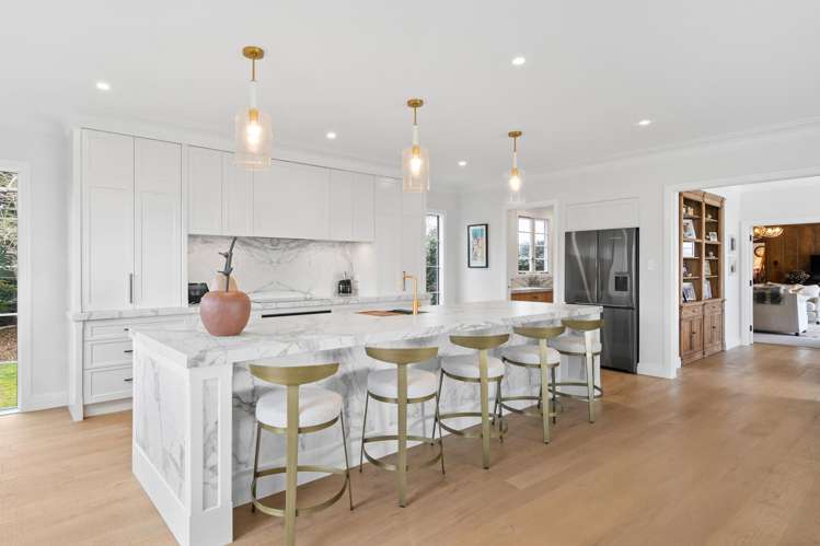 6 Cooper Avenue Holdens Bay_7