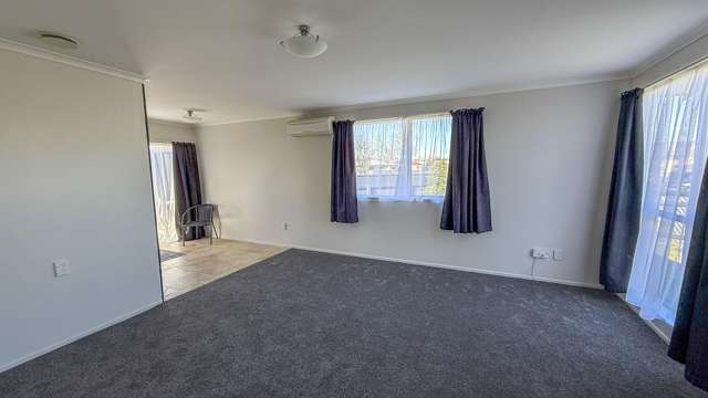 3 Cartier Crescent Flaxmere_2