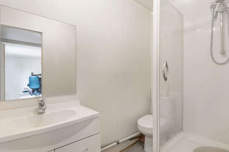 1633 Thongcaster Road Oxford_14