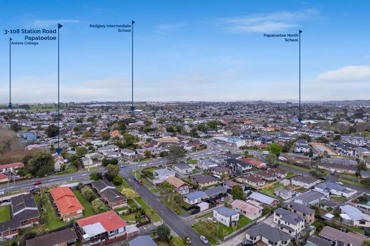 3/108 Station Road_3