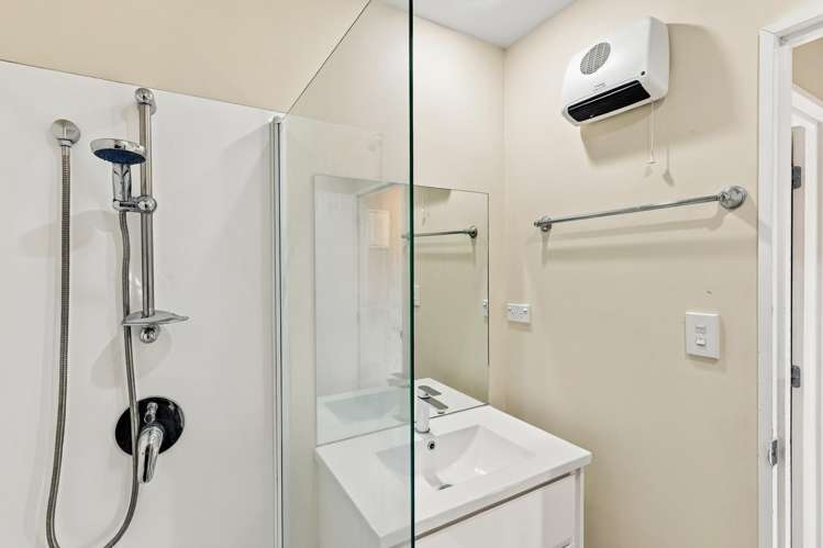 10/9 Cameron Street Sydenham_18