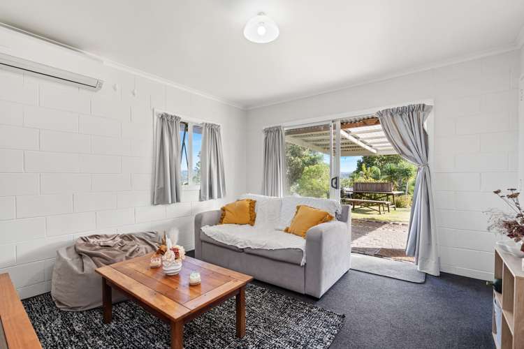 9 Lockesley Place Onerahi_12