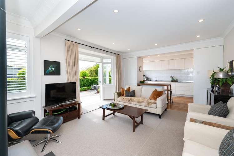 2 Busby Hill Havelock North_4