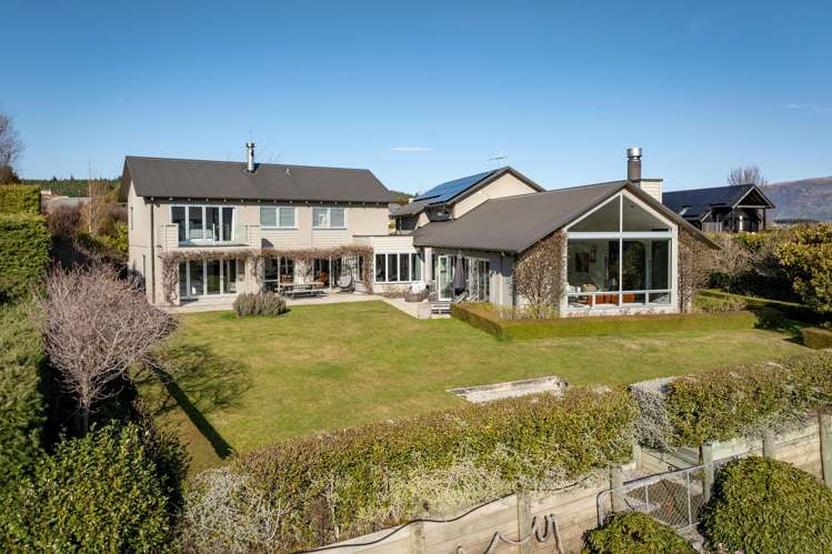 1 Briar Bank Drive Wanaka_1