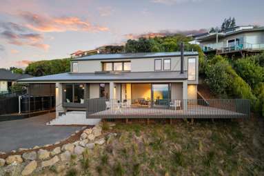 100 Holliss Avenue_1