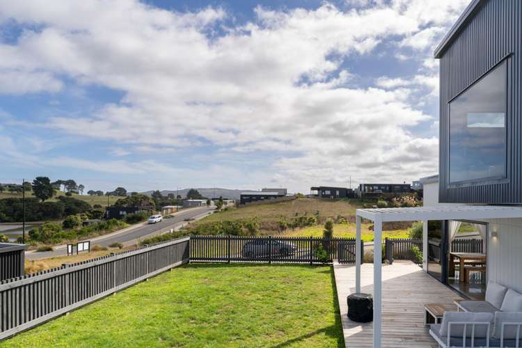 2 Taeore Lane Raglan_24