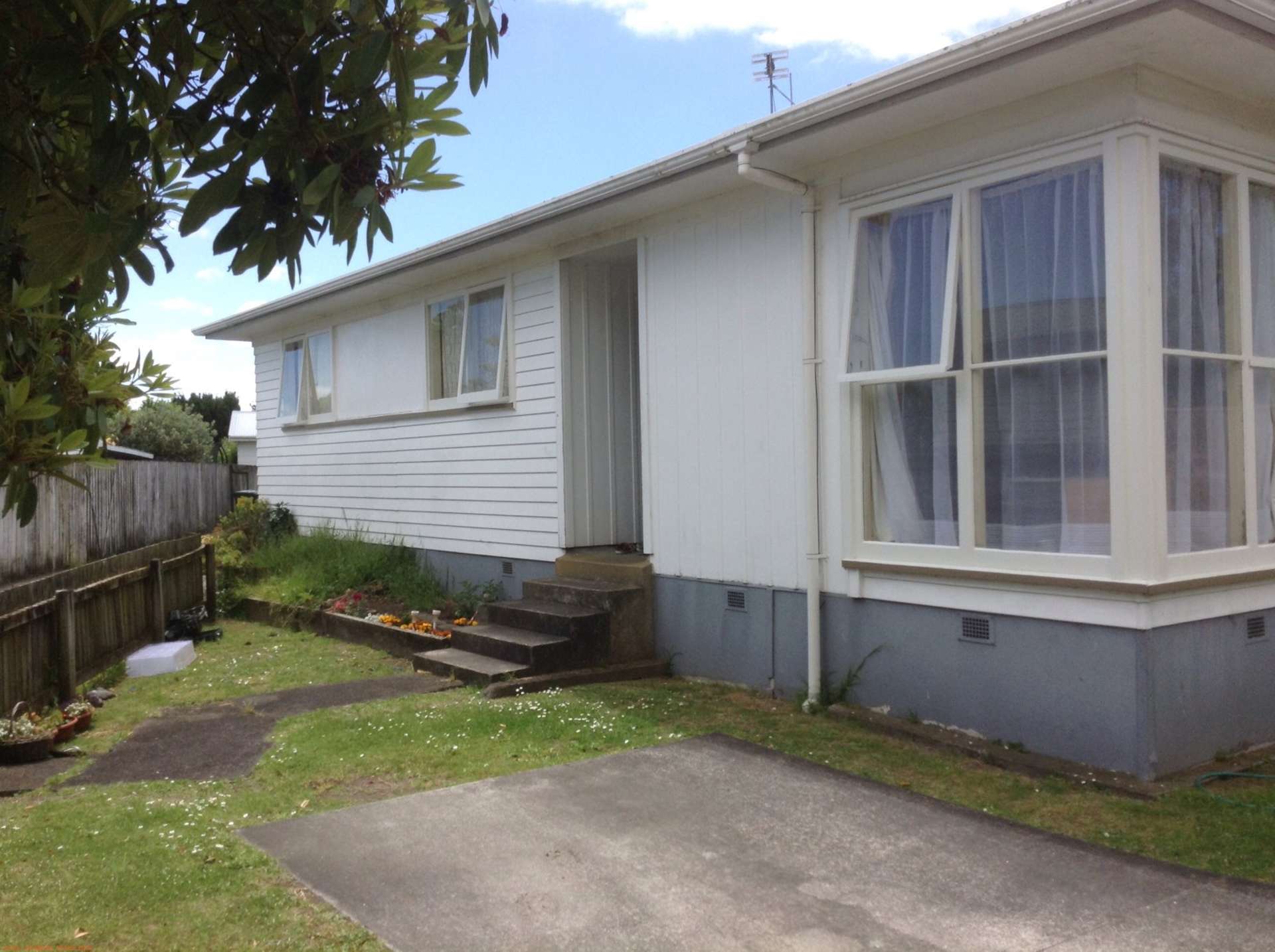 21 Brennan Avenue Te Atatu Peninsula_0