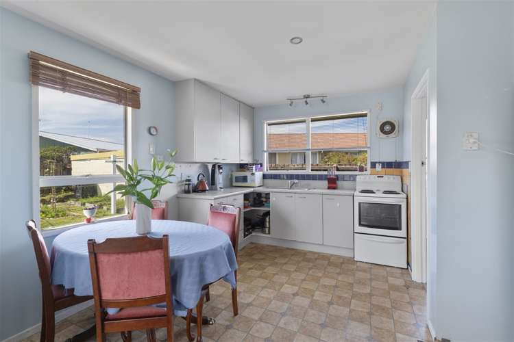 2/23 Branksome Place Parklands_6