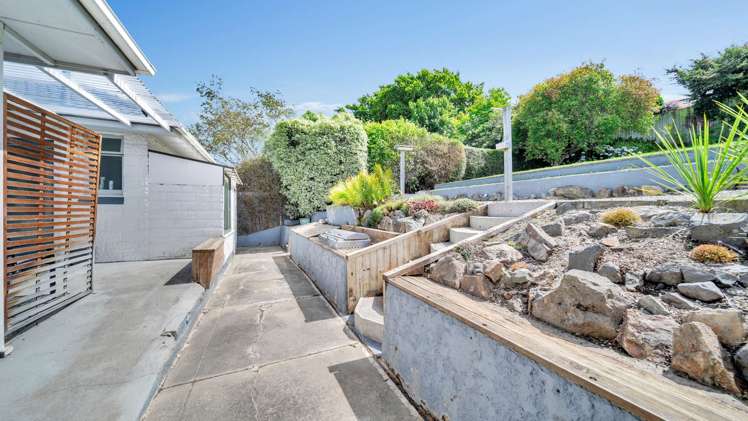 54 Waldron Crescent Green Island_19