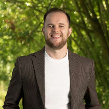 Harry Hollyer