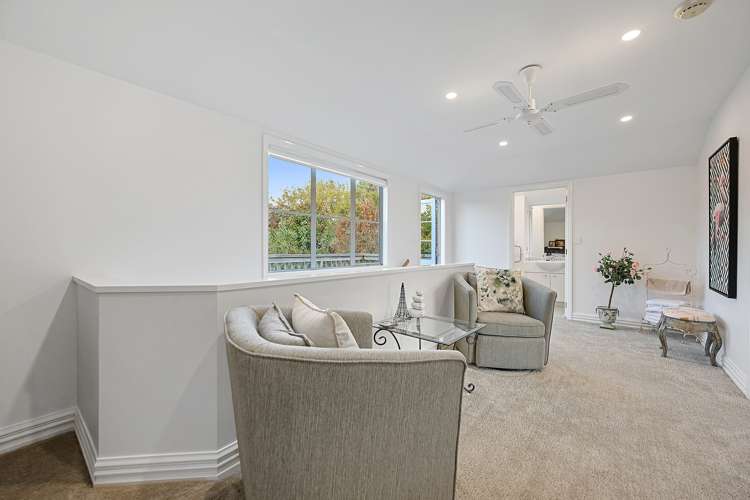 27 Almond Grove Greenhithe_17