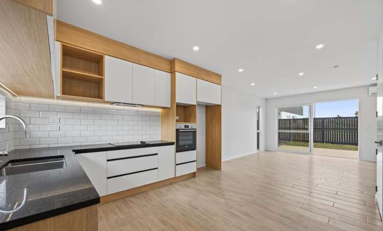 4 Longview Oak Lane, Rosehill Papakura_7